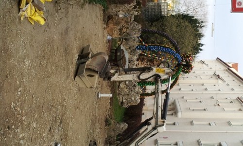 Ostereierverstecken mit Bagger 